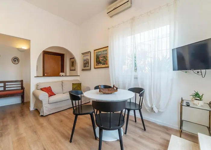 Appartement Elegant, With Private Terrace Next To The Vatican Rome