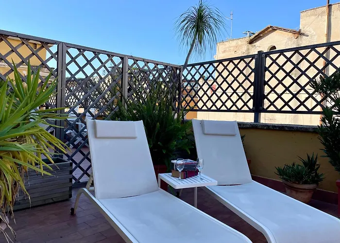 Elegant, With Private Terrace Next To The Vatican Roma